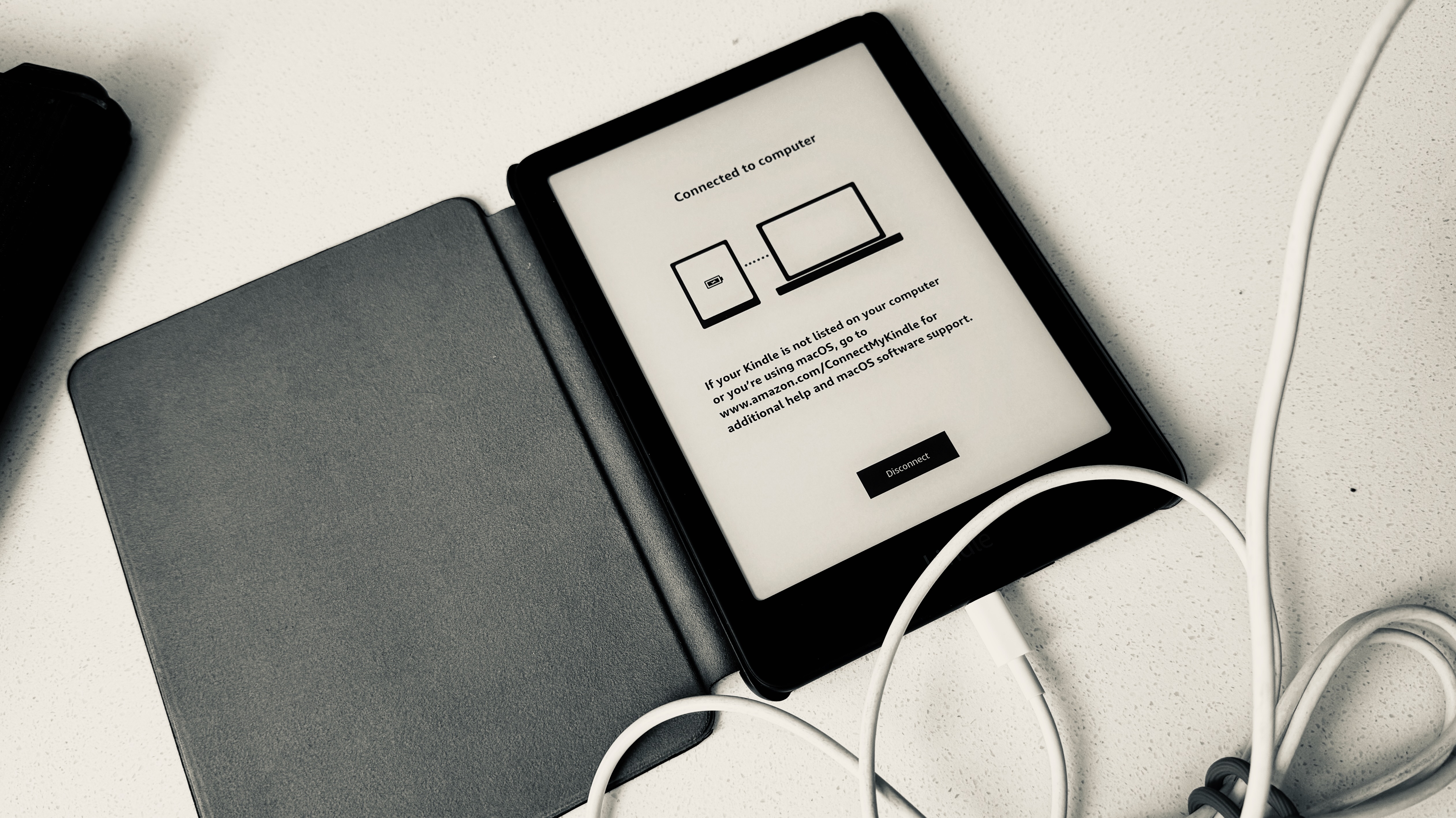 Jailbreaking my Kindle with AdBreak